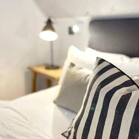 Tatil Evi Tauberchalet I Whirlpool, Sauna, & Detoxvibes I Privates Boutiquechalet Fuer Bis 6 Personen