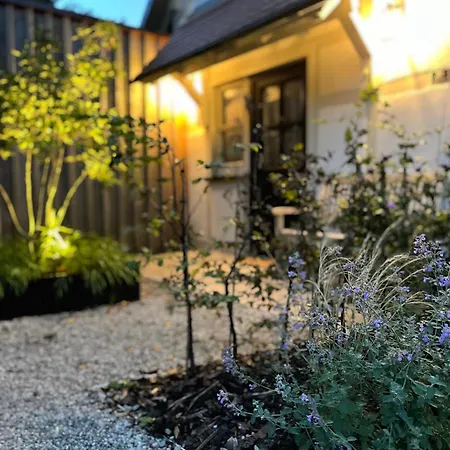 Tauberchalet I Whirlpool, Sauna, & Detoxvibes I Privates Boutiquechalet Fuer Bis 6 Personen