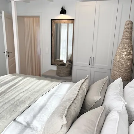 Σπίτι διακοπών Tauberchalet I Boutique Private Spa Ferienhaus I Slow Mornings I Warm Water I Quiet Luxury *