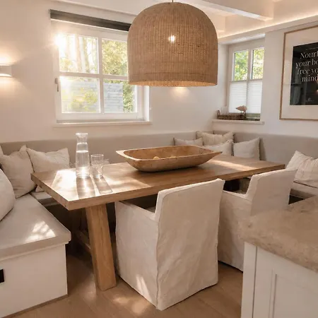 Tauberchalet I Boutique Private I Slow Mornings I Warm Water I Quiet Luxury *