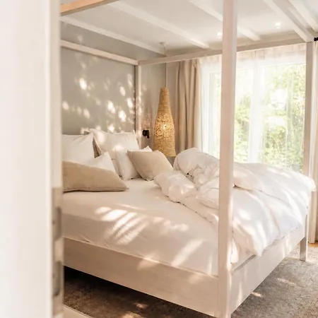 Tauberchalet I Boutique Private I Slow Mornings I Warm Water I Quiet Luxury Dom wakacyjny *