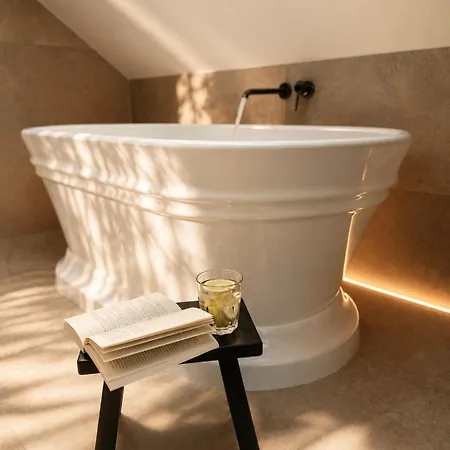 Tauberchalet I Boutique Private I Slow Mornings I Warm Water I Quiet Luxury Rothenburg ob der Tauber