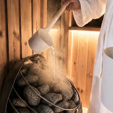 Tauberchalet I Boutique Private I Slow Mornings I Warm Water I Quiet Luxury Dom wakacyjny *