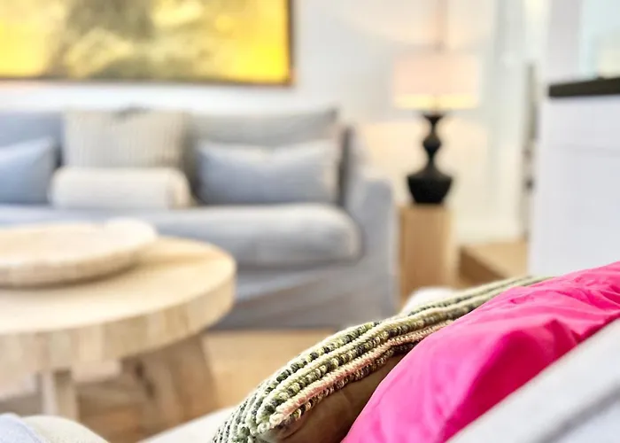 Tauberchalet I Privates Boutique-ferienhaus Mit Whirlpool, Sauna, Garten, Naturmagie&zellboost Ferienhaus